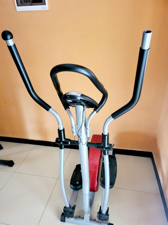 2 Bedroom Luxury Apartment In Kilimani Nairobi Buitenkant foto