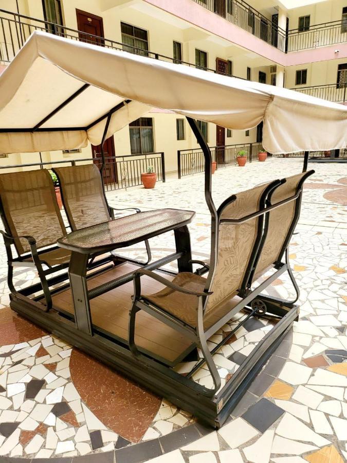 2 Bedroom Luxury Apartment In Kilimani Nairobi Buitenkant foto