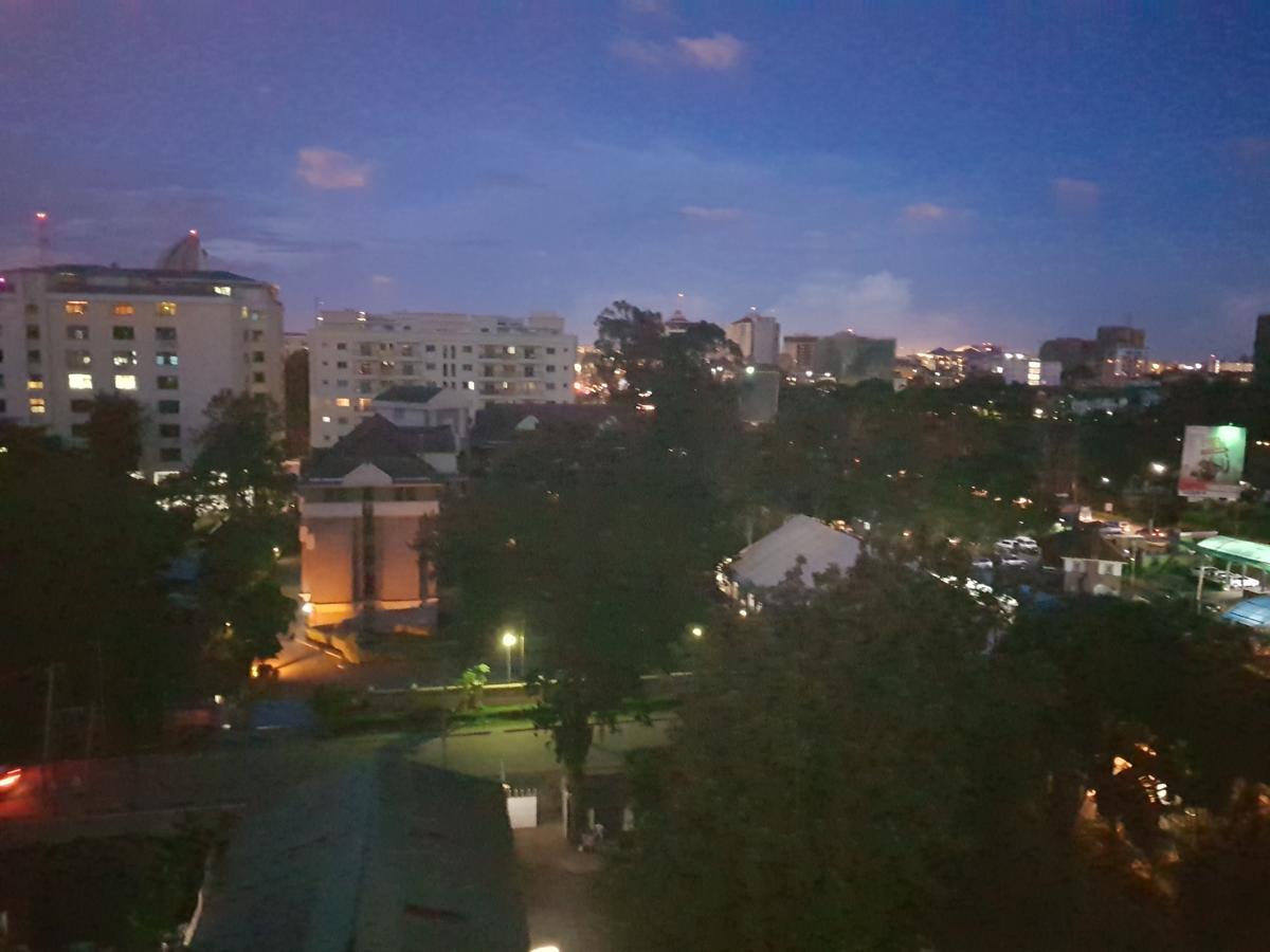 2 Bedroom Luxury Apartment In Kilimani Nairobi Buitenkant foto